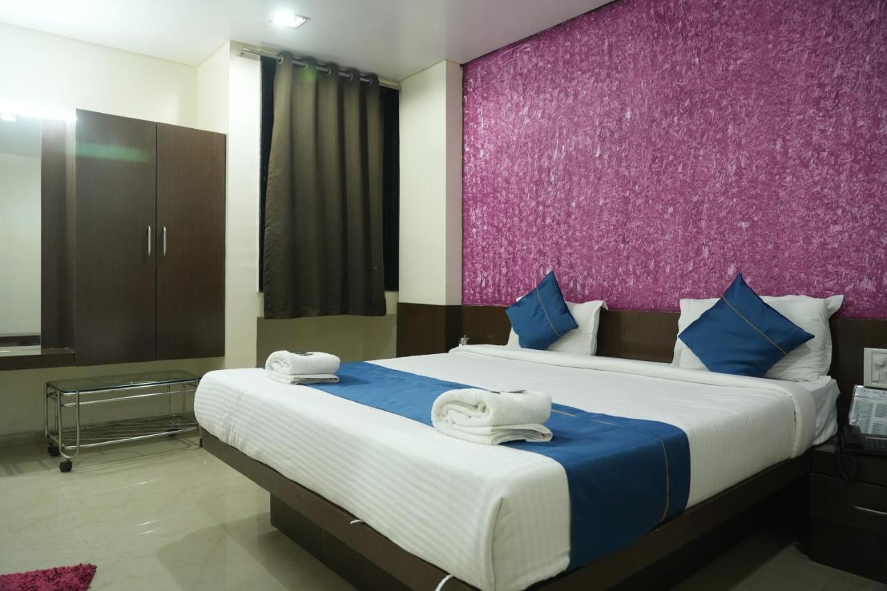 Hotel Avon International Aurangābād Esterno foto