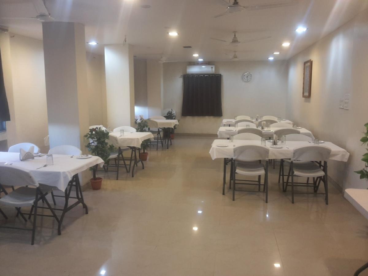 Hotel Avon International Aurangābād Esterno foto